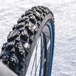 Système De Pneus Interchangeables Ville, Clouté Et VTC Retyre 12 Système De Pneus Interchangeables Ville, Clouté Et VTC Retyre -VTT-BMX Soldes kit pneus velo peaux modulables retyre 3