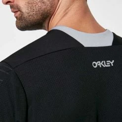 Maillot Oakley Pipeline Trail Noir -VTT-BMX Soldes maillot oakley pipeline trail noir 6