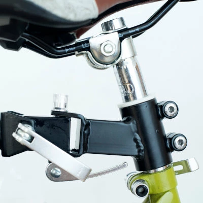 Brandless Remorque De Vélo Mono Roue Sur Tige De Selle Avec Sac étanche 4 Brandless Remorque De Vélo Mono Roue Sur Tige De Selle Avec Sac étanche – Image 2