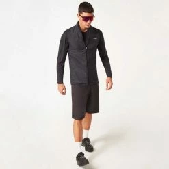 Veste Sans Manches Oakley Elements Packable Noir -VTT-BMX Soldes veste sans manches oakley elements packable noir 7
